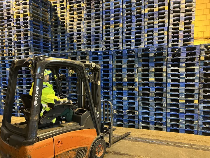 Fachkraft fuer Lagerlogistik